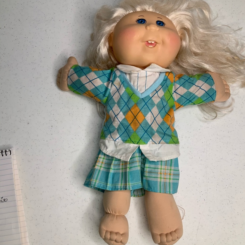 Vintage Cabbage Patch Kids Doll Dressed Blonde Girl Argyle Sweater
